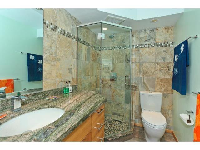 Spacious Studio W/ Parking, Beach/Mall/Park Honolulu Extérieur photo
